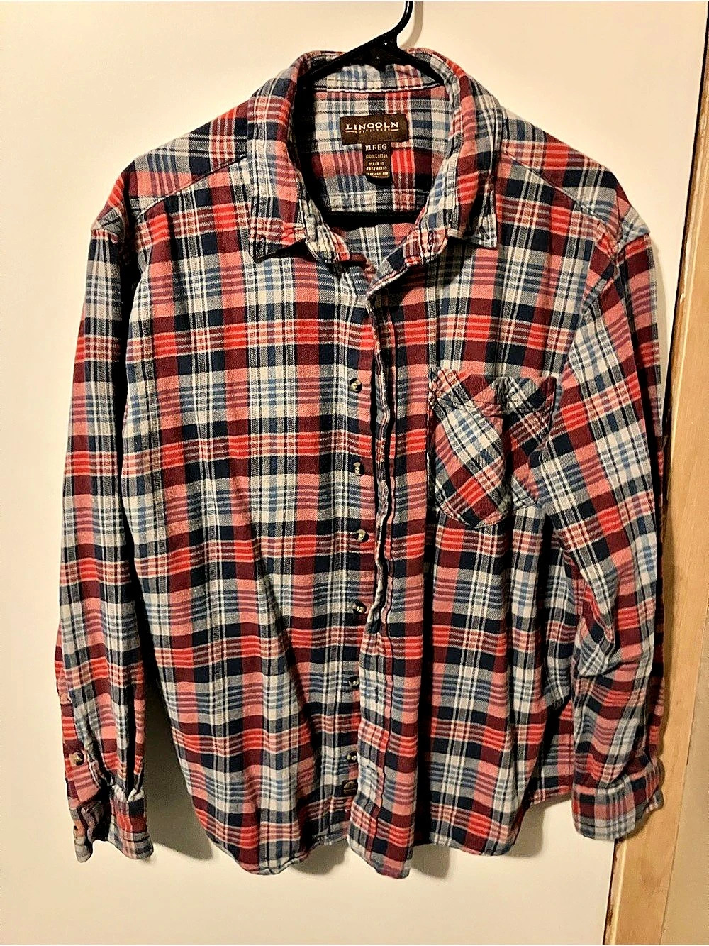 Lands' End Men's Plaid Button Down in Red & Black